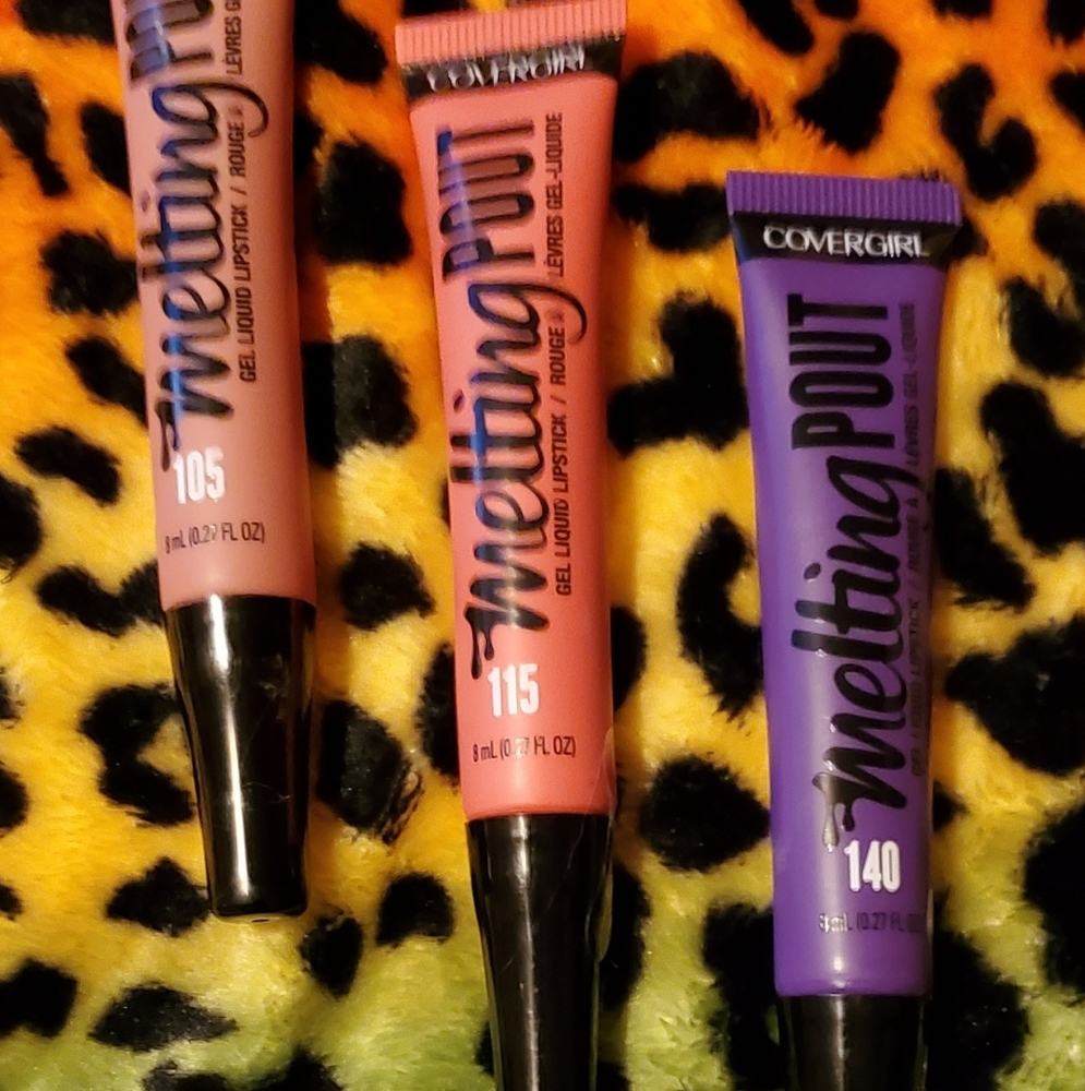 💋CoverGirl Melting Pout Gel Liquid Lipstick (3pc)